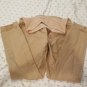Old Navy Maternity Pixie Ankle Pants